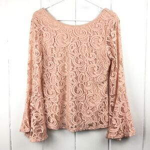 ‎Adrianna Papell Lace Top Peach Bell Sleeve Shirt, Size - Medium